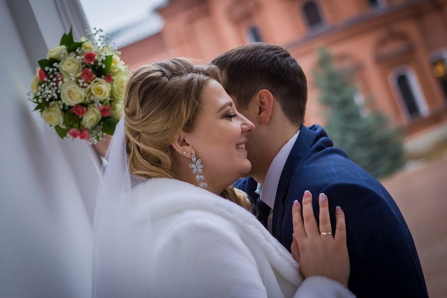 Fotógrafo de casamento Sergey Sergey (sergrealist). Foto de 13 de outubro 2017