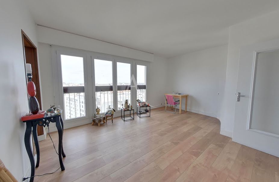 Vente appartement 2 pièces 50.19 m² à Nogent-sur-Marne (94130), 330 000 €