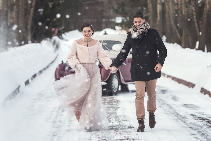 Fotógrafo de casamento Roman Shevcov (shevtsov83). Foto de 21 de fevereiro 2017