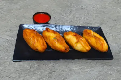 Aloo Bread Pakoda [4 Pieces]