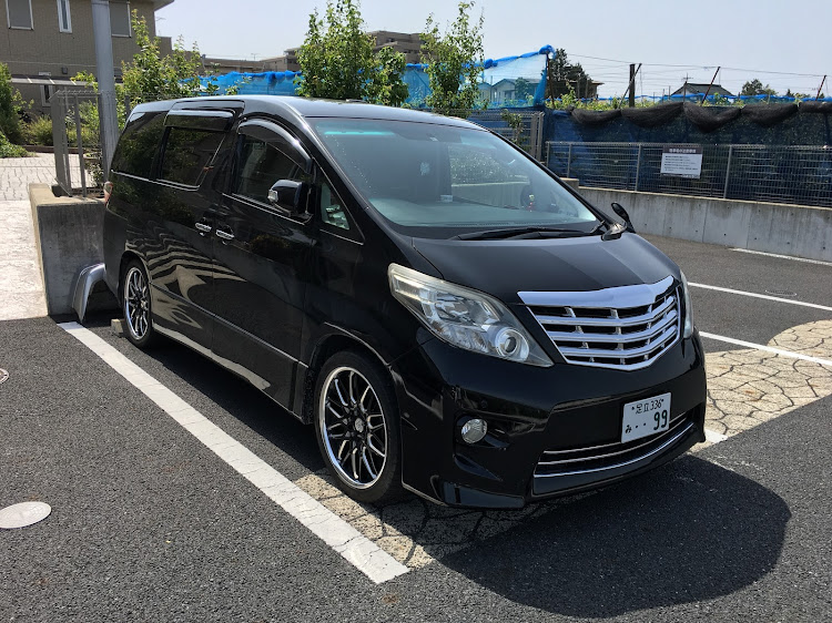 アルファードのマイケルさんが投稿したカスタム事例の投稿画像2枚目