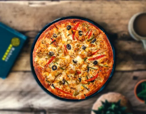 Indian Hot And Spicy Pizza