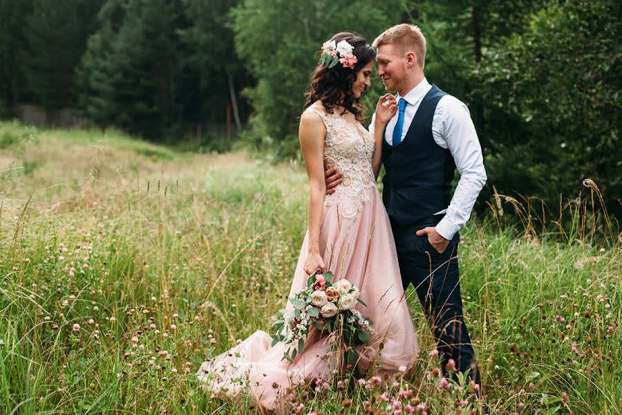 Wedding photographer Alina Bykova (alinabykova). Photo of 20 April 2021