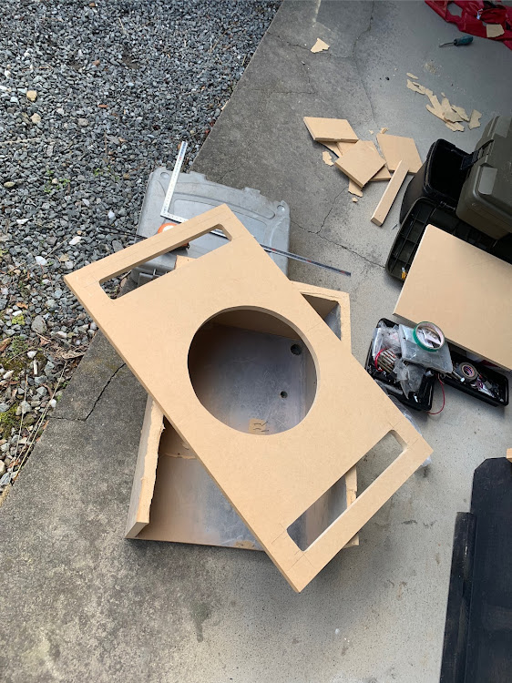 エスティマのファミリーカー・DIY・冬の工作・エスティマ50・オーディオカスタムに関するカスタム事例の投稿画像2枚目