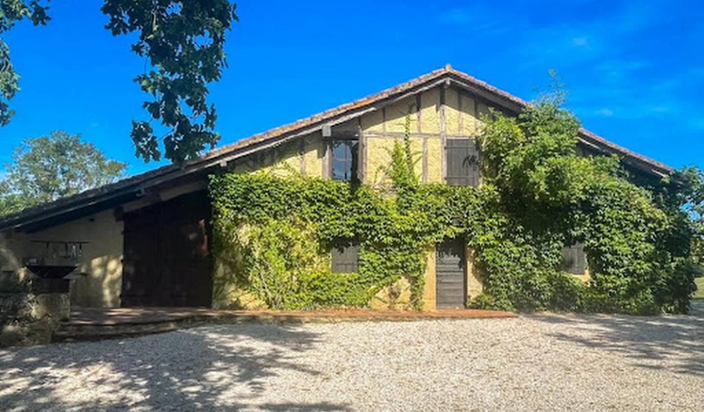 Maison avec terrasse Marciac