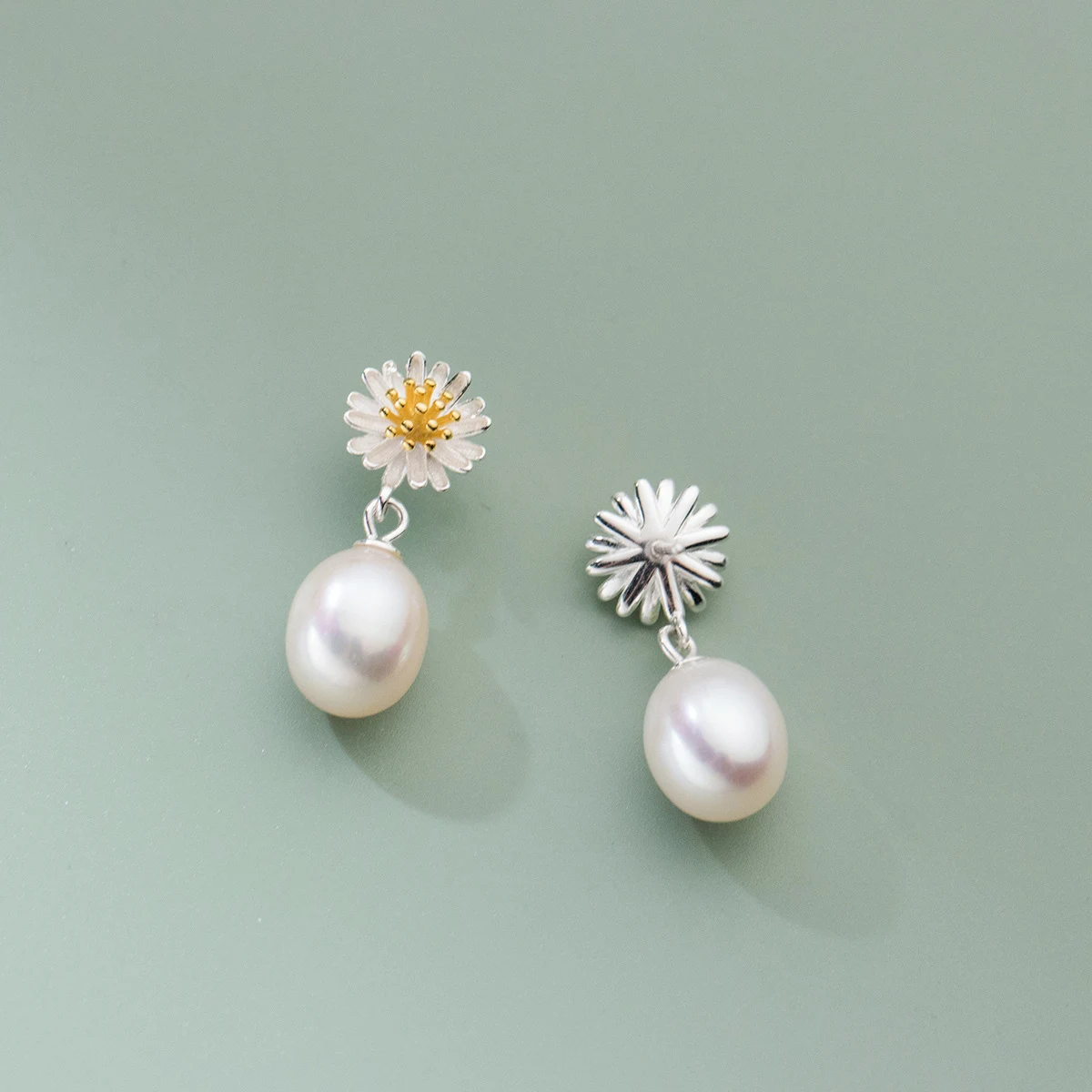 Title 4, Damesmode Little Daisy parel oorbellen Stijlvol...