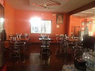 SS Nandini Resturant photo 1