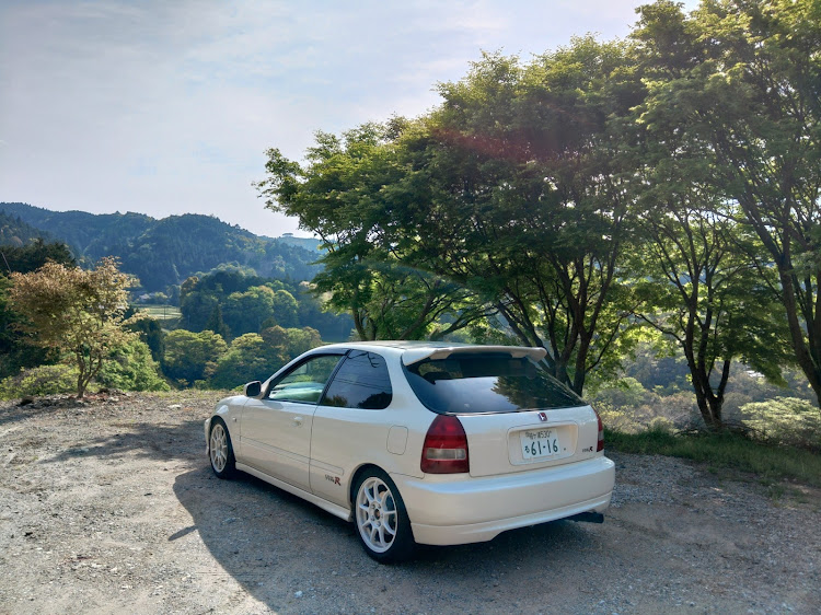 シビックのtype-R・低そうで低くない少し低い車・アヴァンシア用・純正流用に関するカスタム事例の投稿画像2枚目