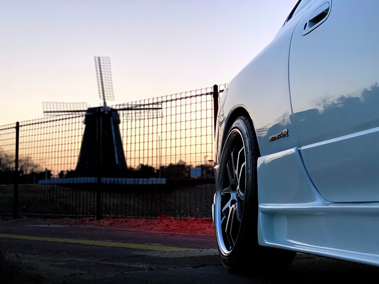 シルビアのKuhl Racing・VERZ-WHEELS・オランダ村・夕方撮影に関するカスタム事例の投稿画像2枚目