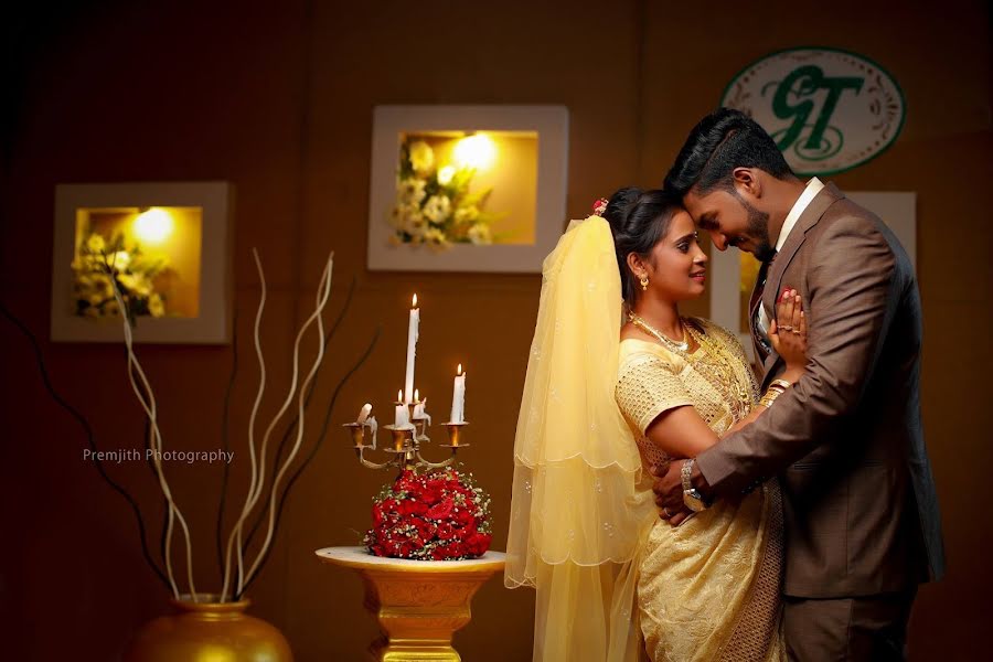 Jurufoto perkahwinan Premjith Kollam (kollam). Foto pada 10 Disember 2020