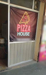 Pizza House photo 2