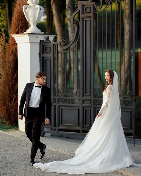 Wedding photographer Volodymyr Ivash (skillove). Photo of 13 October 2020