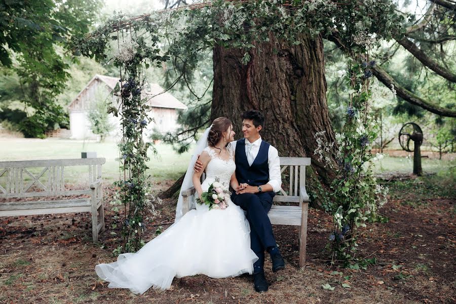 Fotógrafo de casamento Albina Belova (albina12). Foto de 29 de novembro 2018