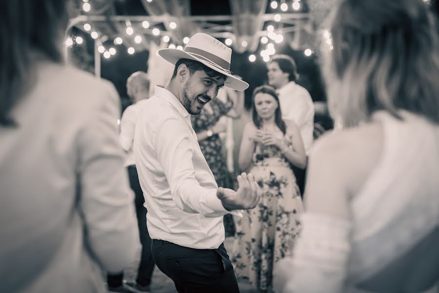 Svatební fotograf Alex Nedelcu (alexnedelcu). Fotografie z 3.července 2023