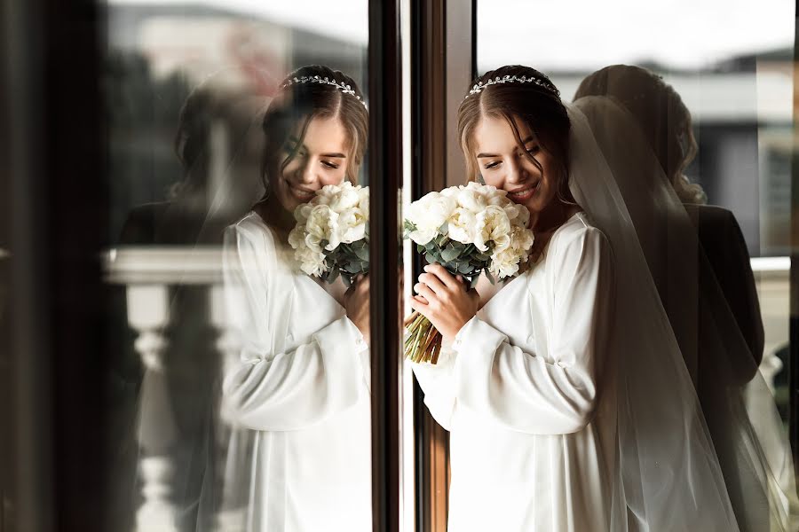 Wedding photographer Ruslana Kim (kyevakimm4). Photo of 25 March 2022