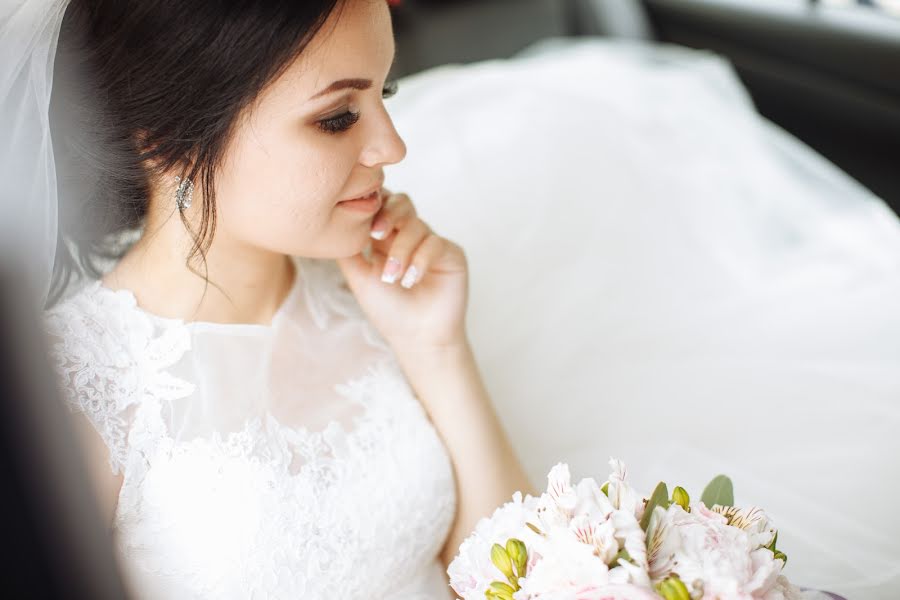 Fotografo di matrimoni Oleg Sverchkov (sverchkovoleg). Foto del 18 giugno 2017