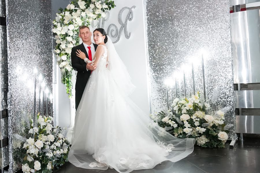 Wedding photographer Violetta Shkatula (violettashkatula). Photo of 17 November 2020