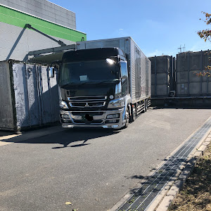 スーパーグレート