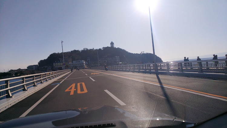 レガシィB4の湘南・洗車したけど風強い‼️・海に関するカスタム事例の投稿画像1枚目