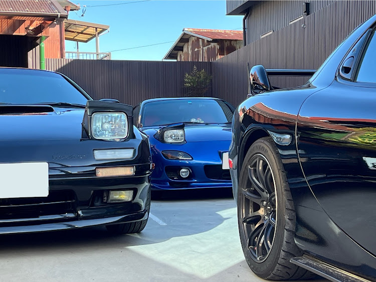 RX-7の2024年 総集編！・お友達と一緒に関するカスタム事例の投稿画像3枚目
