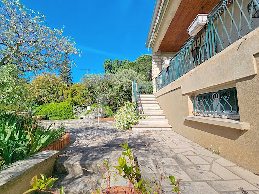 Maison avec jardin et terrasse 2