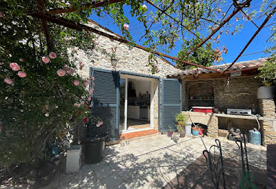 House with pool and terrace 3