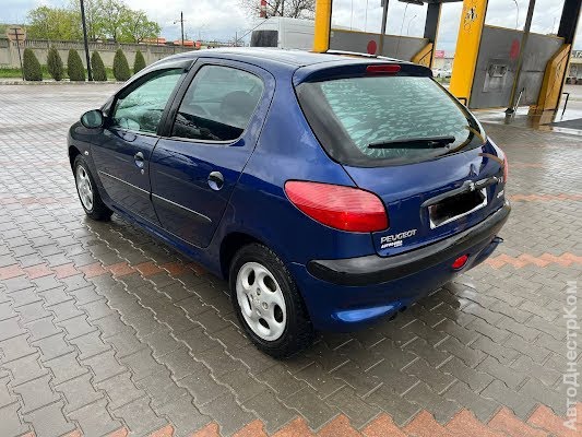 продам авто Peugeot 206 206 фото 4