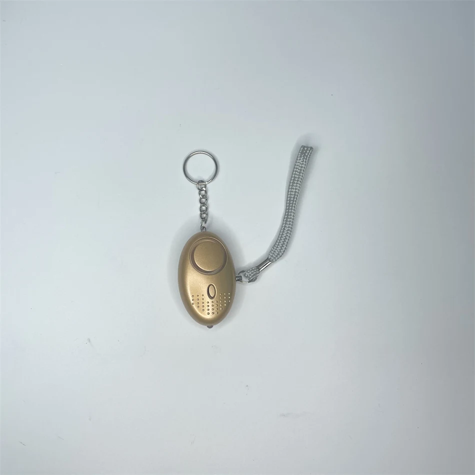 DIY Zelfverdediging Haarspray Sleutelhanger. Ervaar gemakkelijke veiligheid met dit handige accessoire. Perfect voor persoonlijke bescherming.