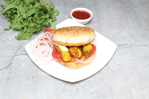 Tandoori Paneer Tikka Burger