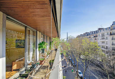 Apartment with terrace 1