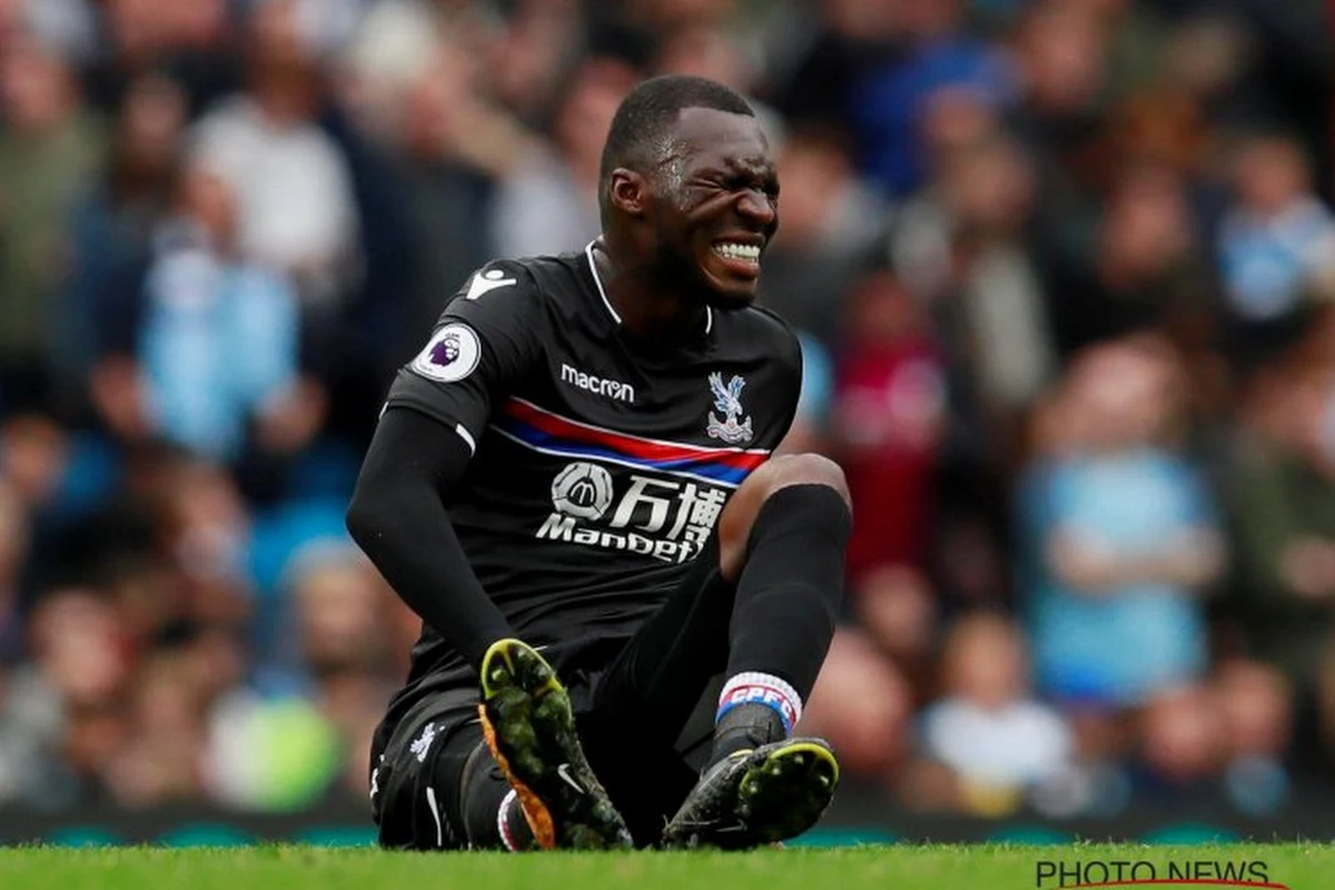 Onfortuinlijke Benteke kent ernst van zijn blessure - Rode Duivel staat weken aan de kant 