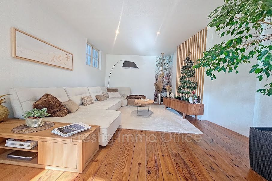 Vente appartement 3 pièces 84.8 m² à Avignon (84000), 265 000 €