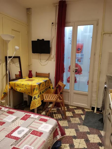 Location meublée appartement 1 pièce 13 m² à Sète (34200), 350 €