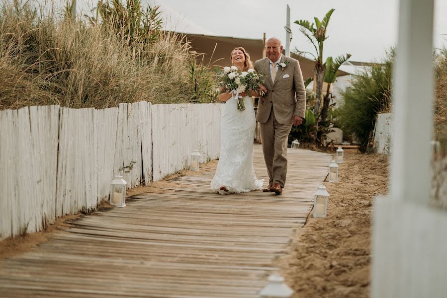 Fotografo di matrimoni Vanessa Serra (vanessaserra). Foto del 14 aprile 2020