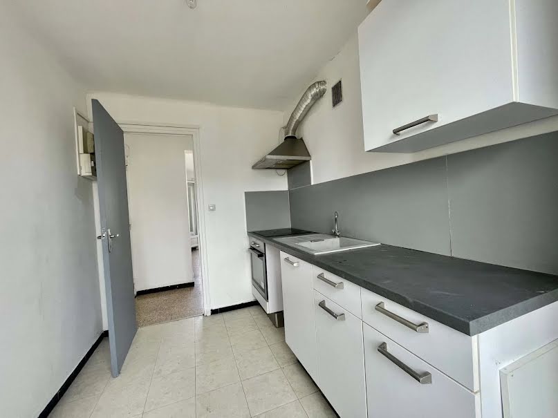 Vente appartement 4 pièces 64 m² à Marseille 13ème (13013), 130 000 €