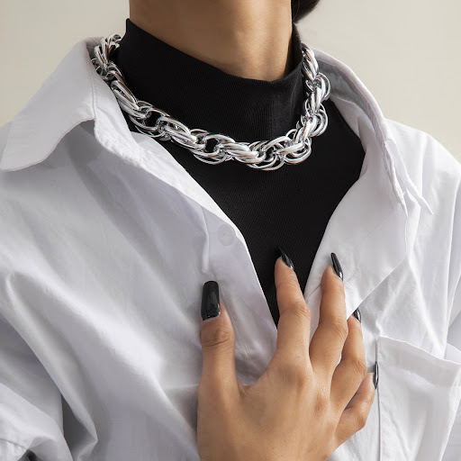 Title 10, Exaggerated Personalized Twist Thick Straps Geo...