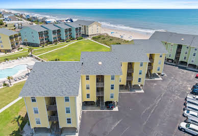 Apartment with pool 1