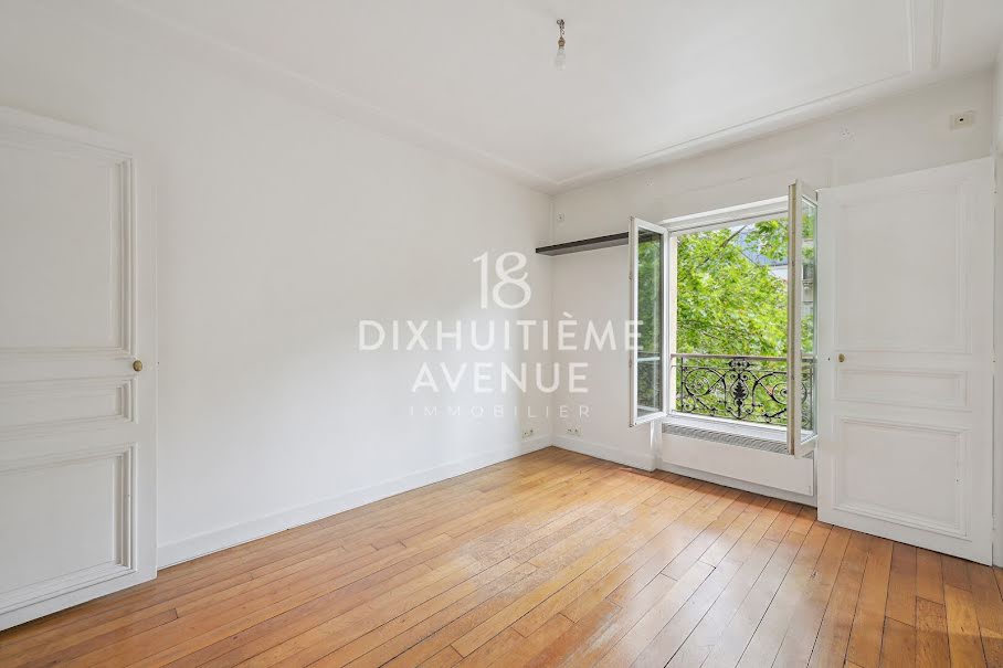 Vente appartement 3 pièces 40 m² à Paris 18ème (75018), 339 000 €