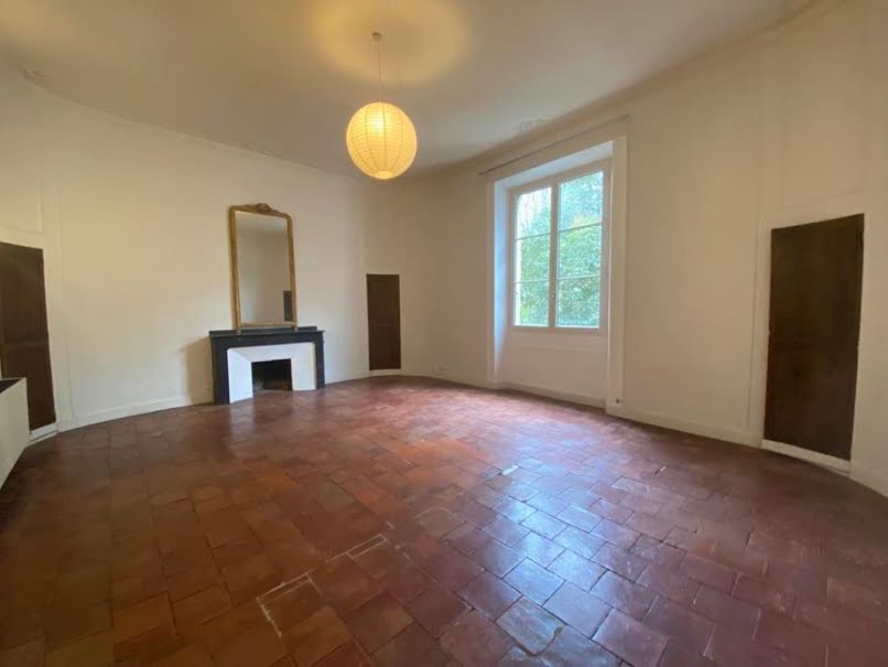 Location  appartement 2 pièces 119 m² à Castres (81100), 500 €