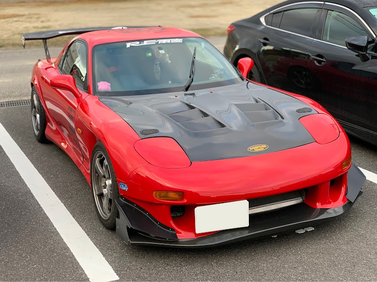 RX-7のコッシーの日常・仕事おわりにパシャリ・RE雨宮仕様に関するカスタム事例の投稿画像1枚目