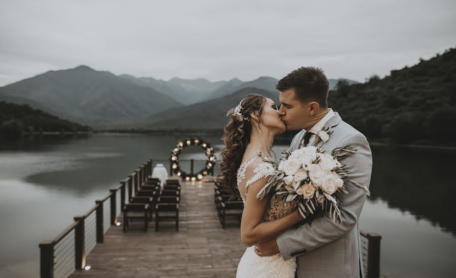 Fotografo di matrimoni David Khvedelidze (daduph). Foto del 1 novembre 2019