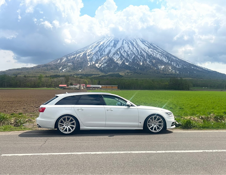 A6 アバントのスポーツテック・KW車高調・クリムソン・クラブリネア・北海道に関するカスタム事例の投稿画像1枚目