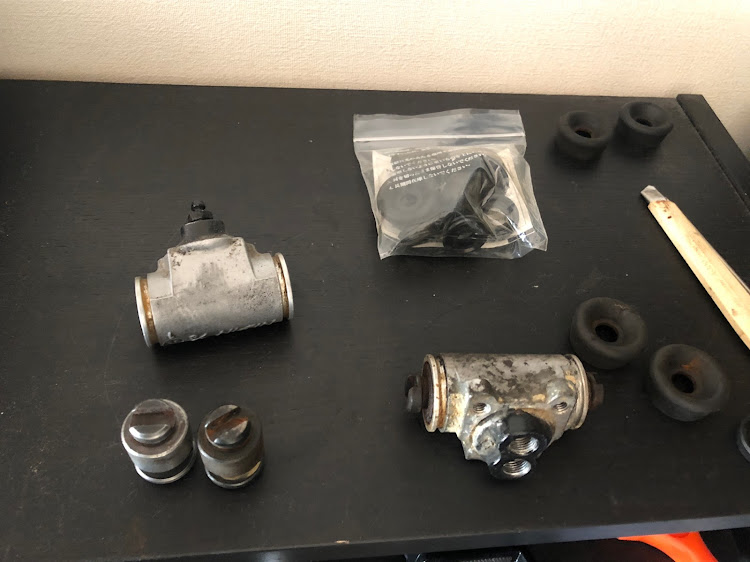 ジムニーの貧乏家族号・小ネタ集・水温計に関するカスタム事例の投稿画像2枚目