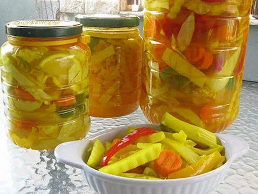 Pickled Vegetables (500 Gms)