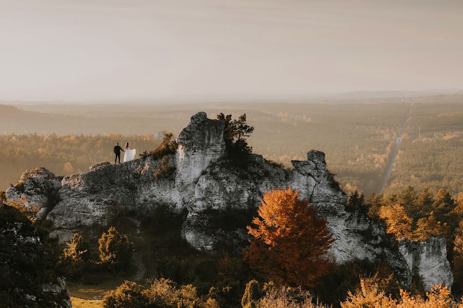 Fotógrafo de casamento Seweryn Bożek (dwiehistorie). Foto de 9 de novembro 2021