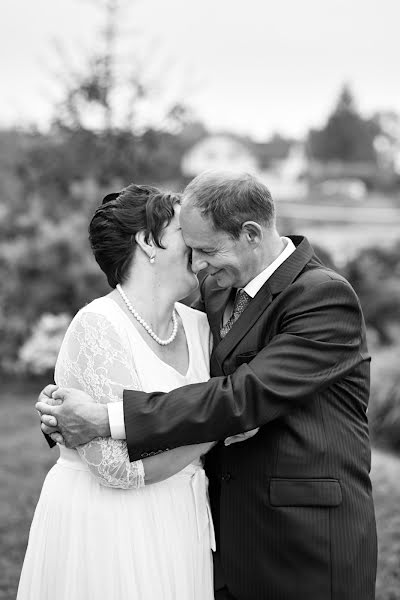 Fotógrafo de casamento Maris S (sidrevics). Foto de 1 de setembro 2018