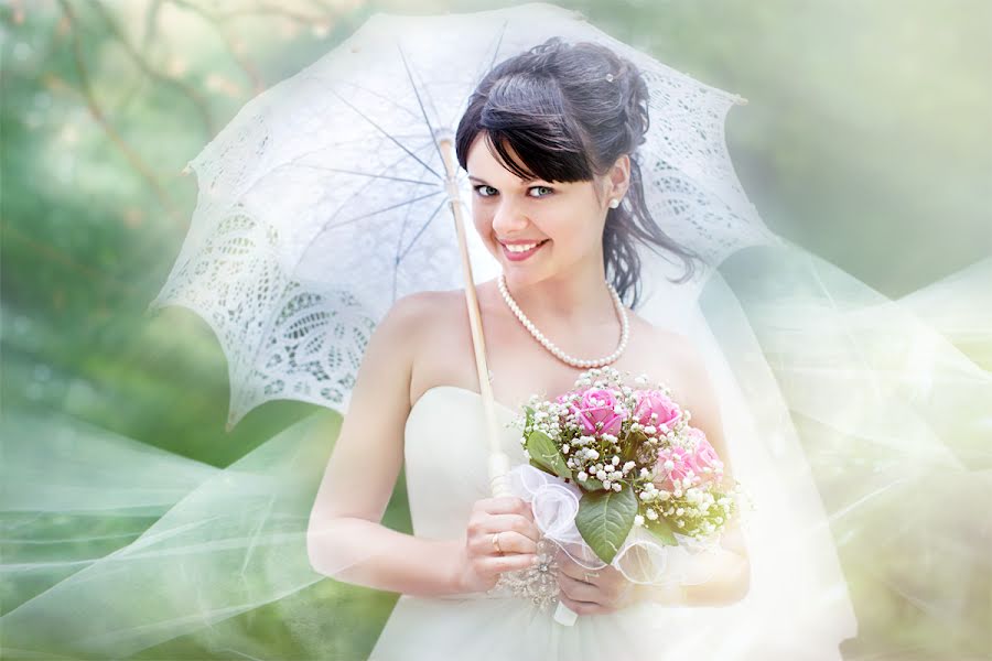 Wedding photographer Natalya Tikhonova (martiya). Photo of 19 June 2013