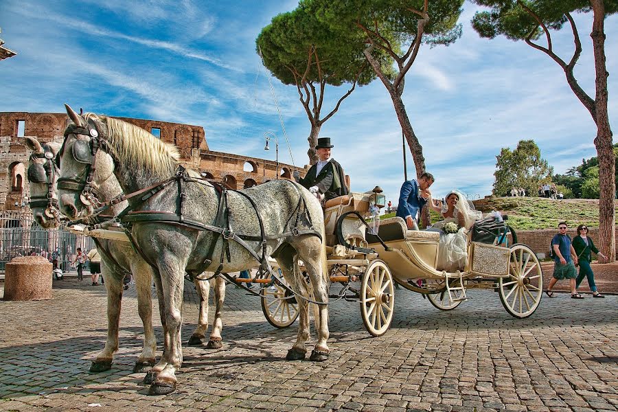 Wedding photographer Paolo Giovannini (annabellafoto). Photo of 12 February 2015