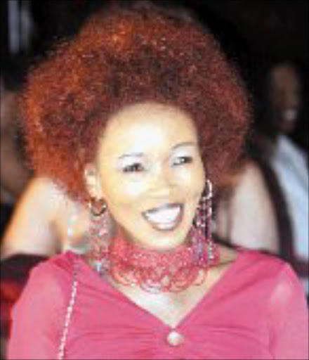 NEW VOICE: Mercy Pakela sang on the opening night. Pic. Mbuzeni Zulu. 07/05/06. © Sowetan.