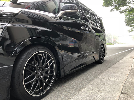 ヴェルファイア Agh30wの愛車紹介 Trd フェンダーエクステンション 車高 ワークレイバー 車高下げるに関するカスタム メンテナンスの投稿画像 車 のカスタム情報はcartune